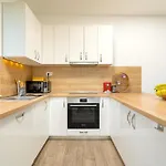 Amazing Kasjuni With Garrage ספליט