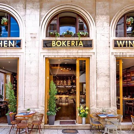 Amazing Kasjuni With Garrage